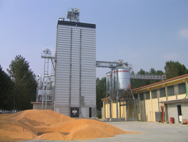 Поточная шахтная зерносушилка с рекуперацией воздуха Strahl 9000FR