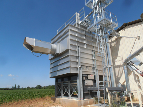 Циклическая шахтная зерносушилка Strahl 407AR