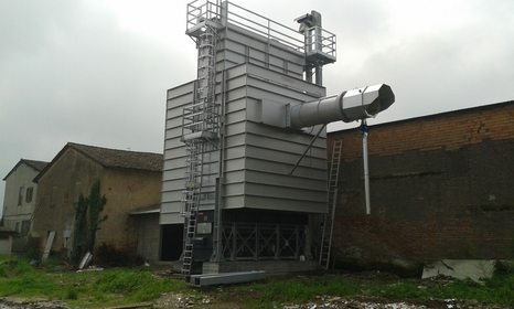 Циклическая шахтная зерносушилка Strahl 610AR