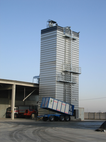 Поточная шахтная зерносушилка с рекуперацией воздуха Strahl 11000FR